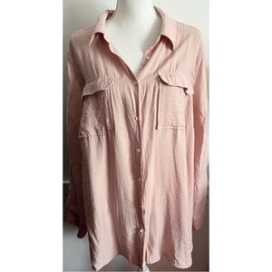 Two by Vince Camuto • Pink Button Fromt Adjustable Sleeve Blouse